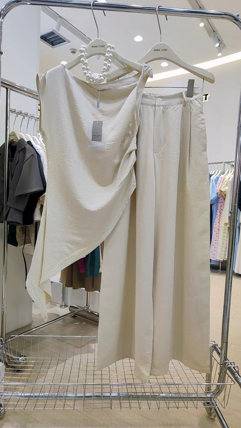 Ladies Safin Twist Asymmetrical Sleeves Blouse With Trousers Sets